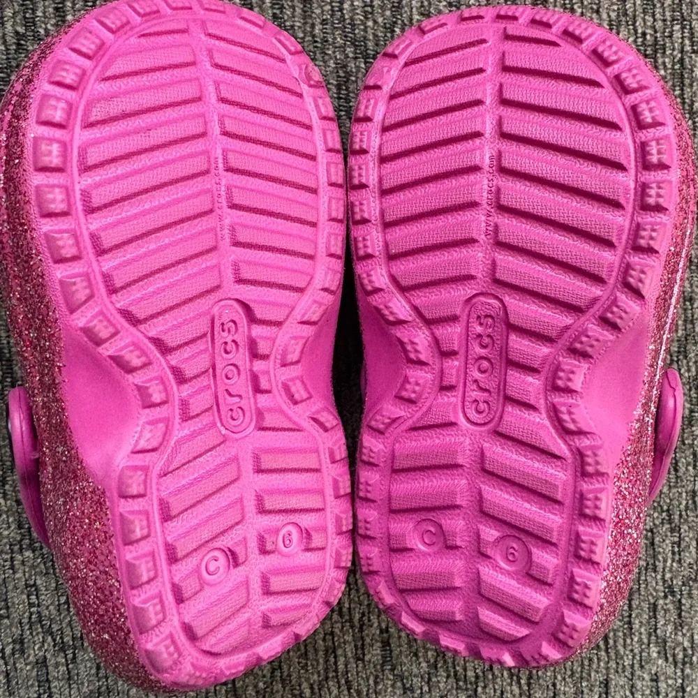 Crocs Classic Lined Glitter Clog Pink Sparkle Fuzzy Fuchsia Child's Size 6